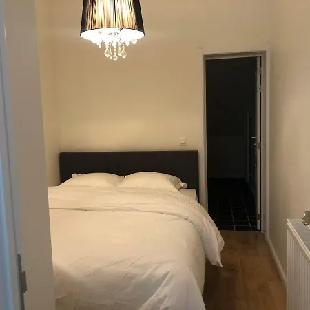 Cozy House Near